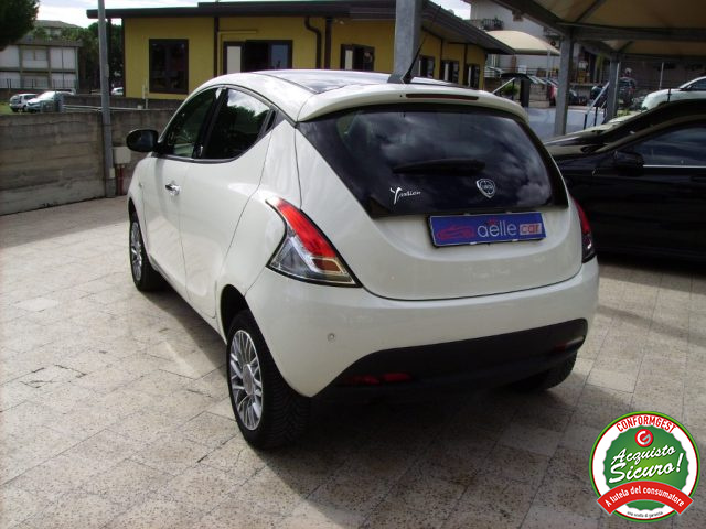 LANCIA Ypsilon usata, con Boardcomputer