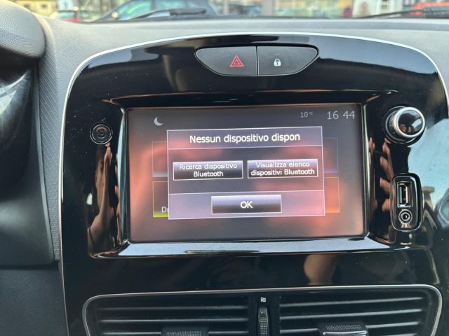 RENAULT Clio usata, con Volante in pelle