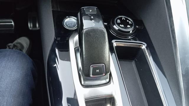 PEUGEOT 5008 usata, con Controllo automatico clima