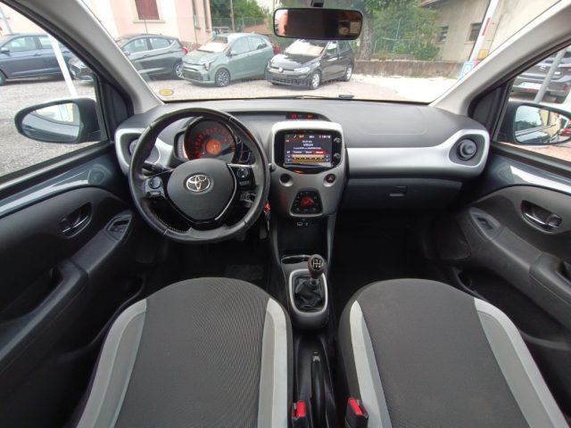 TOYOTA Aygo usata, con Fendinebbia