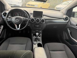 MERCEDES-BENZ B 180 usata, con Climatizzatore