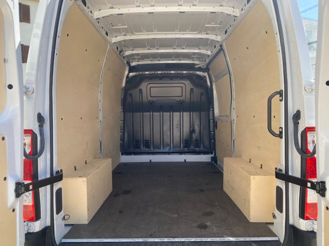 RENAULT Master usata, con Controllo trazione