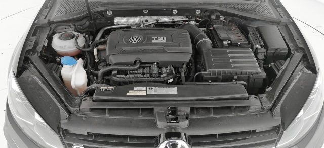 VOLKSWAGEN Golf R usata 68