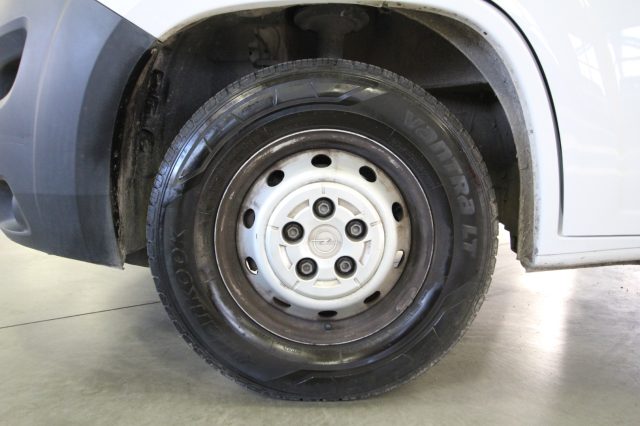 OPEL Movano usata, con Bluetooth