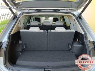 VOLKSWAGEN Tiguan Allspace usata, con Fari Xenon