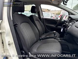 FIAT Punto usata, con Autoradio