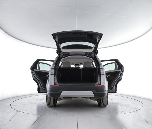 LAND ROVER Discovery Sport usata 11