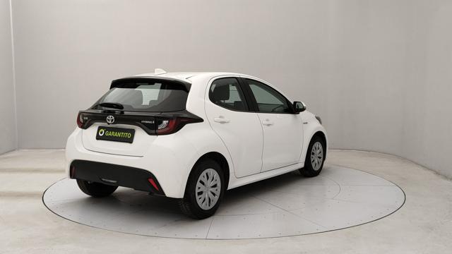 TOYOTA Yaris usata, con Alzacristalli elettrici