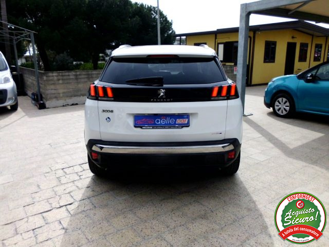 PEUGEOT 3008 usata, con Autoradio