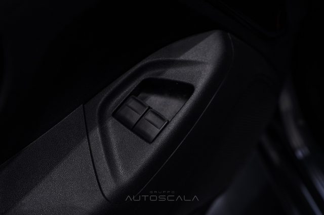 PEUGEOT 108 usata, con Controllo trazione