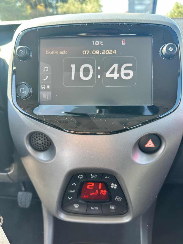 TOYOTA Aygo usata, con Luci diurne LED