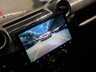 LAND ROVER Defender usata, con Trazione integrale