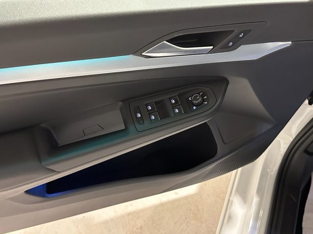 VOLKSWAGEN Golf usata, con Controllo trazione