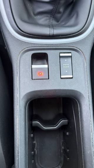 JEEP Avenger usata, con Fari LED