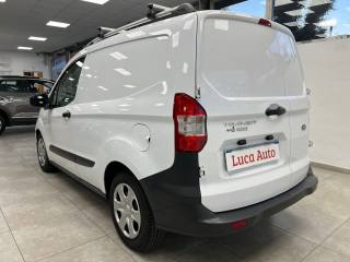 FORD Transit Courier usata, con Climatizzatore