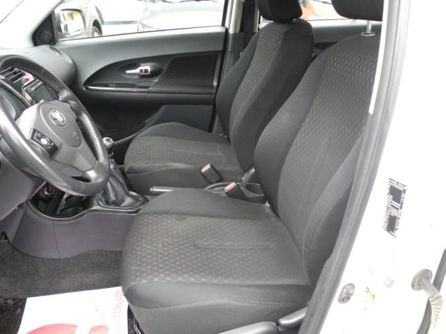 TOYOTA Urban Cruiser usata, con ESP