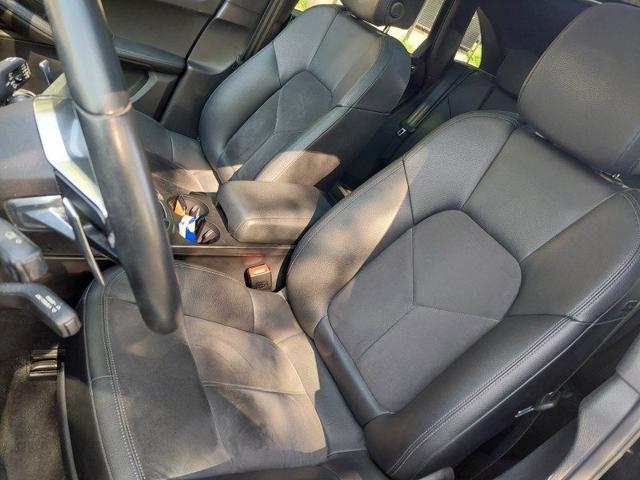 PORSCHE Macan usata, con Hill holder