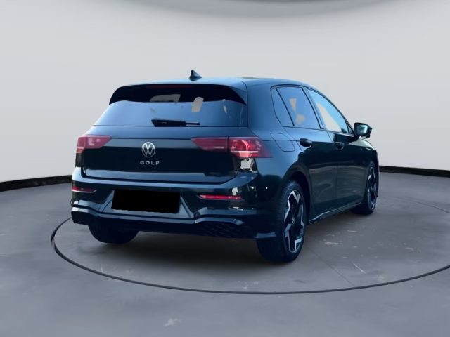 VOLKSWAGEN Golf usata, con Autoradio