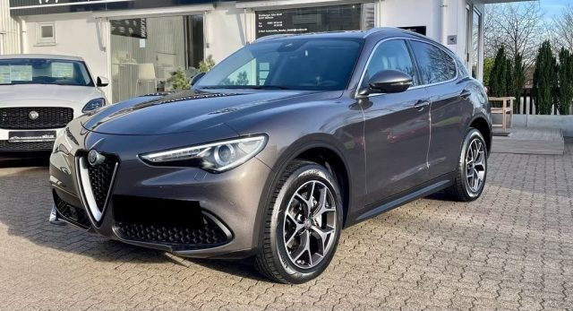 ALFA ROMEO Stelvio usata, con Airbag