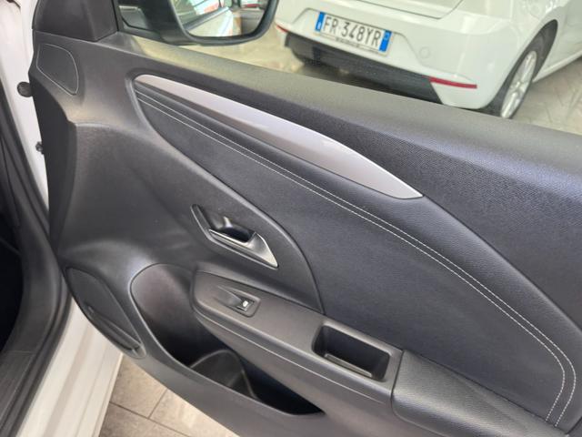 OPEL Corsa usata, con Bluetooth