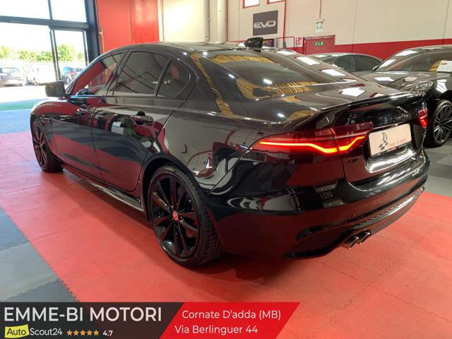 JAGUAR XE usata, con Autoradio