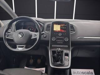 RENAULT Scenic usata, con USB