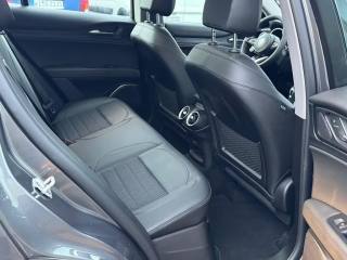 ALFA ROMEO Stelvio usata, con Fari Xenon