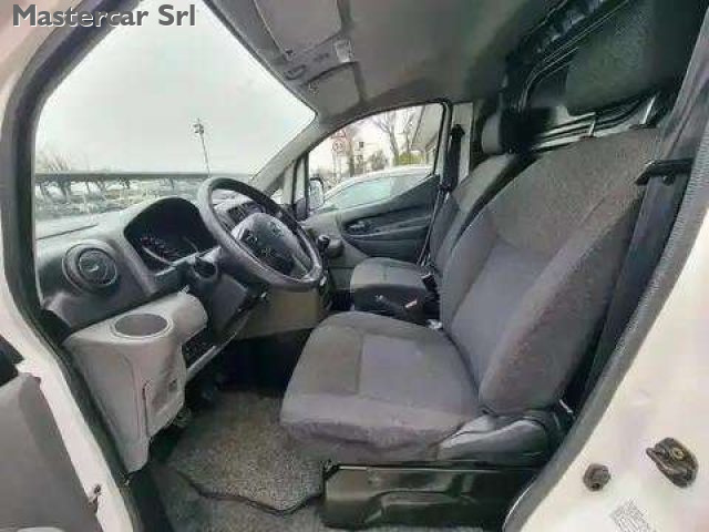 NISSAN NV200 usata, con Climatizzatore