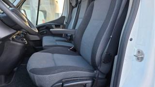 RENAULT Master usata, con Bracciolo