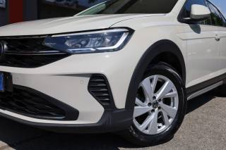 VOLKSWAGEN Taigo usata 147
