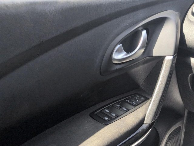 RENAULT Kadjar usata, con Touch screen