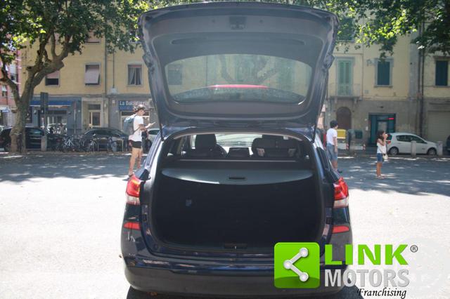 HYUNDAI i30 usata, con Luci diurne LED