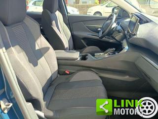 PEUGEOT 3008 usata, con Sensori di parcheggio posteriori