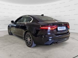 JAGUAR XE usata, con Controllo trazione