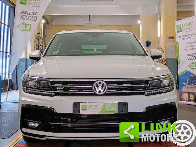 VOLKSWAGEN Tiguan usata, con Autoradio