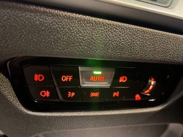 BMW 320 usata, con Touch screen