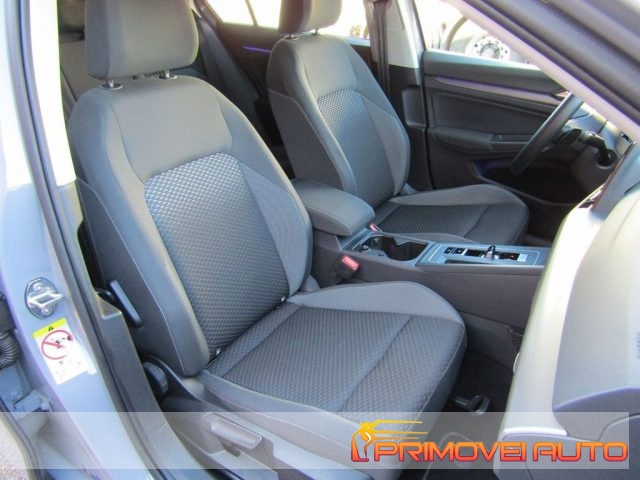 VOLKSWAGEN Golf usata, con Autoradio