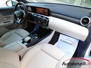 MERCEDES-BENZ A 180 usata, con Sedile posteriore sdoppiato