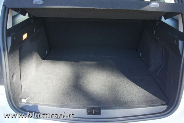 DACIA Duster usata, con Sensore di luce