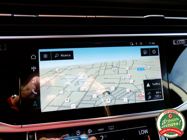 AUDI Q8 usata, con Sistema di navigazione