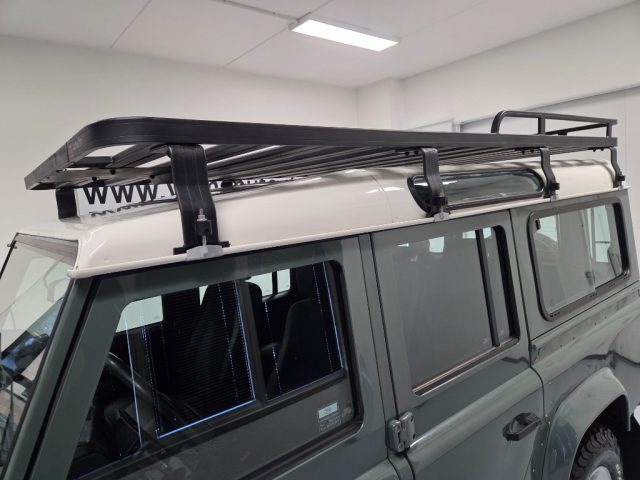 LAND ROVER Defender usata 48