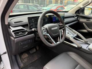 MAXUS T60 usata, con Autoradio digitale