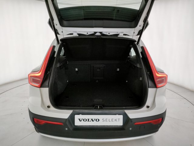 VOLVO XC40 usata, con Volante in pelle