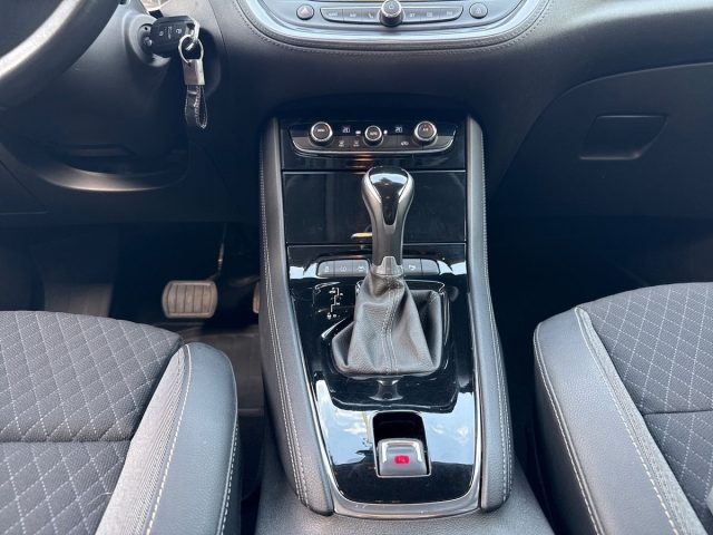 OPEL Grandland X usata, con Climatizzatore