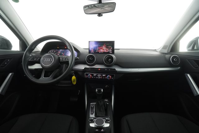 AUDI Q2 usata 10