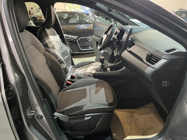 RENAULT Captur usata, con Sedile posteriore sdoppiato