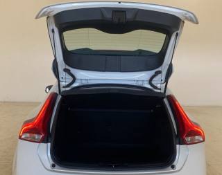 VOLVO V40 usata, con Airbag laterali