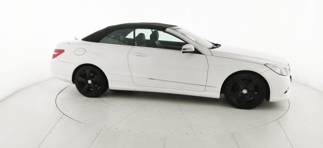 MERCEDES-BENZ E 220 usata 45