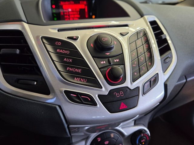 FORD Fiesta usata, con ESP
