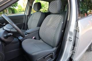 RENAULT Scenic usata, con Limitatore di velocità
